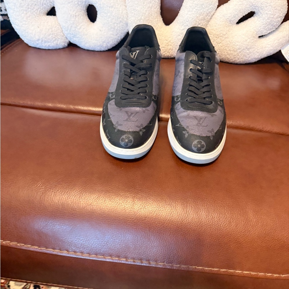 Louis Vuitton Men's Black and Gray Sneakers